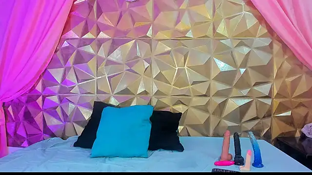 Lana Parker 01 online show from 13, 1, 2025