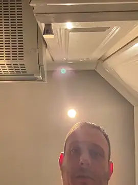 Snapshot of BigDandthemrs chatting on 21, 10, 2025 BigDandthemrs online show from 21, 10, 2025