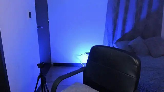 nala-saphir online show from 22, 12, 2025