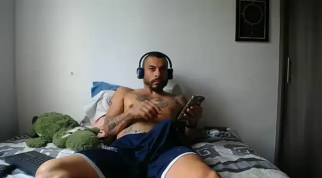 callme douglas online show from 21, 1, 2025