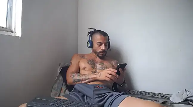 callme douglas online show from 30, 1, 2025