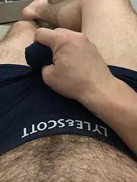 Snapshot of 22TT2295 chatting on 12, 1, 2025 22TT2295 online show from 12, 1, 2025