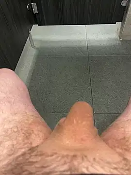 Snapshot of 22TT2295 chatting on 16, 3, 2025 22TT2295 online show from 16, 3, 2025