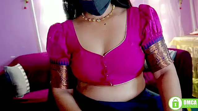 Snapshot of sexyhoney27 chatting on 2, 8, 2026 sexyhoney27 online show from 2, 8, 2026