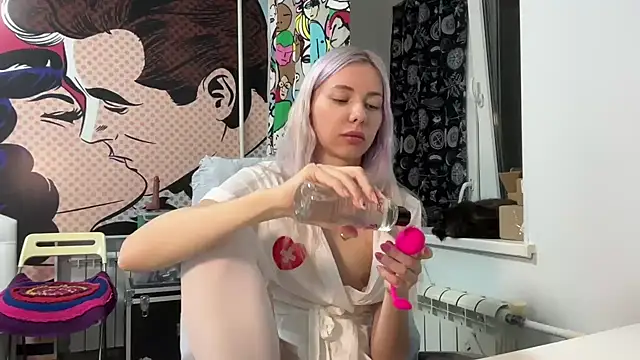 yunasuka online show from 2, 2, 2025