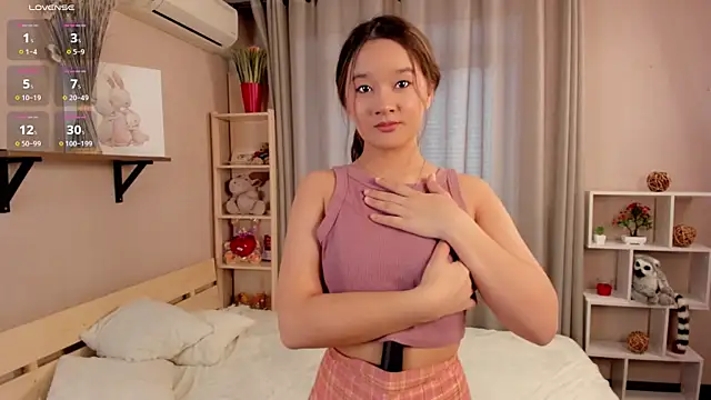 Maekko online show from 13, 2, 2025