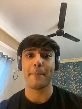 Snapshot of sunny49477 chatting on 26, 12, 2024 sunny49477 online show from 26, 12, 2024