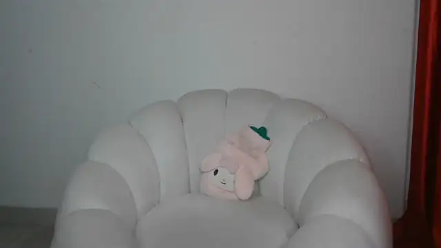 Snapshot of GoddessGlide chatting on 19, 12, 2025 GoddessGlide online show from 19, 12, 2025