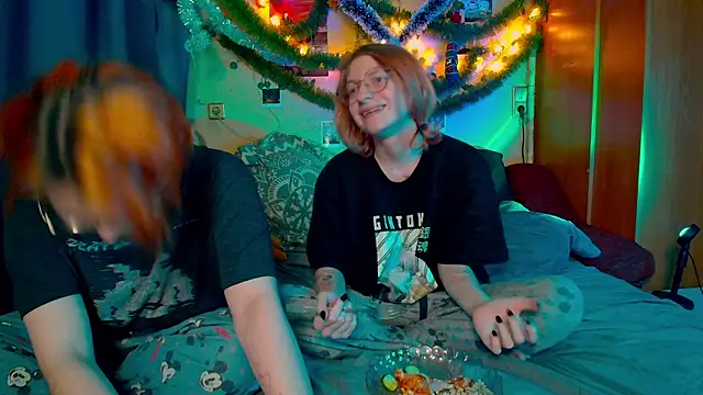 TrickyKitsune online show from 5, 1, 2026