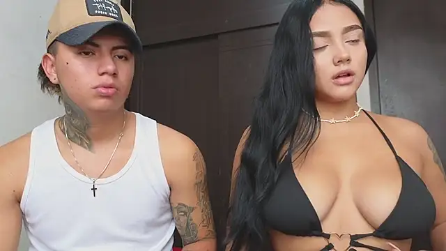 Snapshot of Thiago_x_Sahara chatting on 15, 2, 2025 Thiago x Sahara online show from 15, 2, 2025