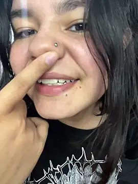 Snapshot of pretty_angela1 chatting on 1, 1, 2025 pretty angela1 online show from 1, 1, 2025