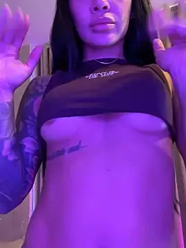 Karol Towers online show from 1, 3, 2025