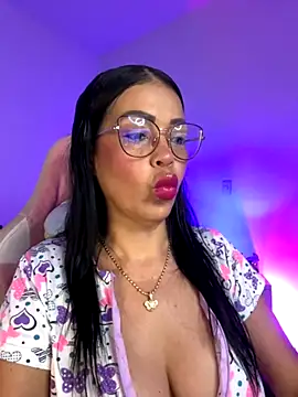 KarolRubi1 online show from 6, 11, 2025