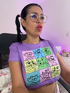 KarolRubi1 online show from 5, 5, 2026