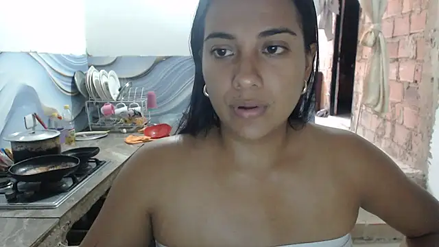 Coral0403 online show from 9, 7, 2026