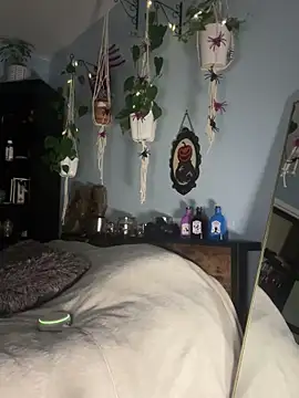 AlessasRoom online show from 26, 10, 2025