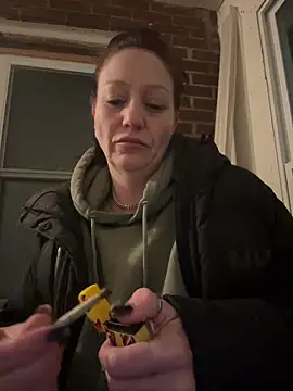 AlessasRoom online show from 3, 2, 2026