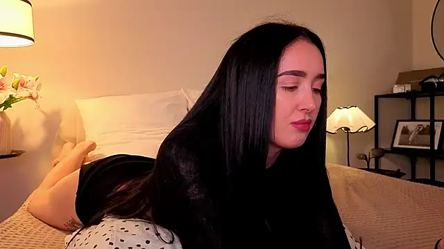 Snapshot of KimKhallifa chatting on 14, 7, 2026 KimKhallifa online show from 14, 7, 2026