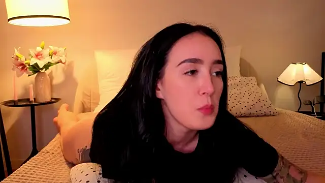 Snapshot of KimKhallifa chatting on 18, 7, 2026 KimKhallifa online show from 18, 7, 2026