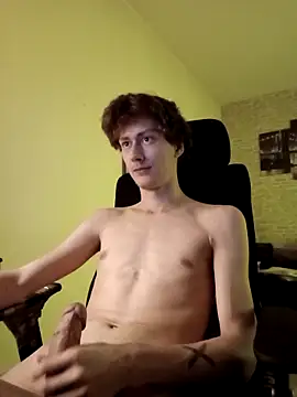 HalloMarcy online show from 4, 11, 2025