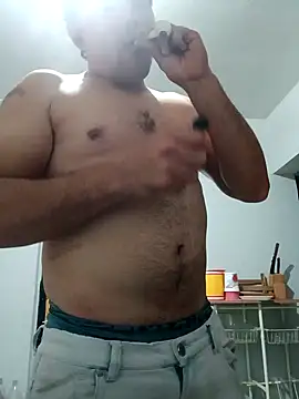 Snapshot of chinoxxx chatting on 14, 1, 2025 chinoxxx online show from 14, 1, 2025