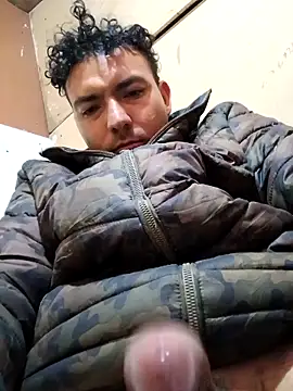 Snapshot of chinoxxx chatting on 16, 3, 2025 chinoxxx online show from 16, 3, 2025