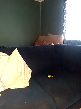 nia brownn online show from 26, 3, 2026