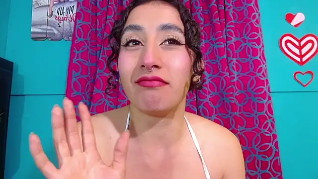 Snapshot of valerie_mase chatting on 4, 3, 2025 valerie mase online show from 4, 3, 2025