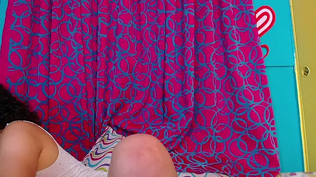 Snapshot of valerie_mase chatting on 14, 3, 2025 valerie mase online show from 14, 3, 2025