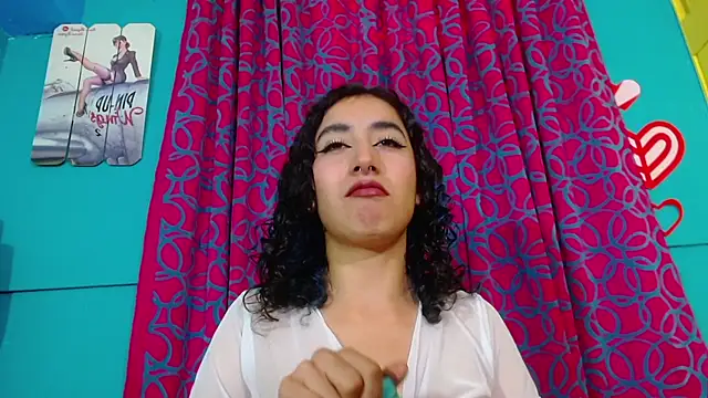 Snapshot of valerie_mase chatting on 15, 3, 2025 valerie mase online show from 15, 3, 2025