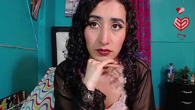 Snapshot of valerie_mase chatting on 23, 9, 2025 valerie mase online show from 23, 9, 2025