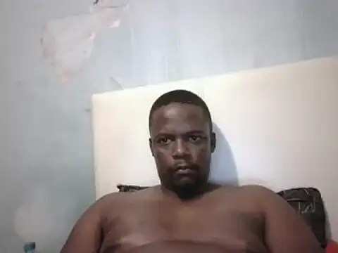 Snapshot of ThamiXX chatting on 11, 1, 2025 ThamiXX online show from 11, 1, 2025