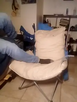 k1oudE online show from 5, 11, 2025