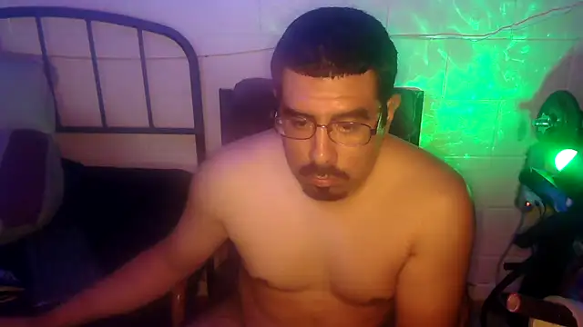 Snapshot of k1oudE chatting on 30, 7, 2026 k1oudE online show from 30, 7, 2026