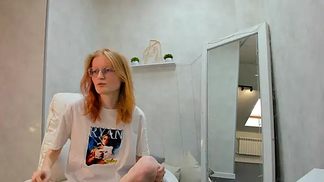 Snapshot of ElizabethHarpper chatting on 2, 2, 2025 ElizabethHarpper online show from 2, 2, 2025