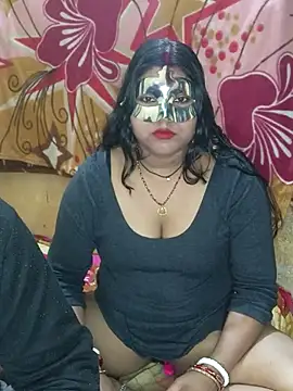 Hot muskaan online show from 24, 1, 2025