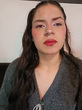 Danni shy online show from 27, 7, 2026