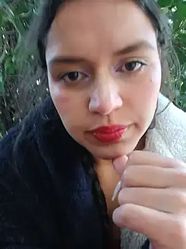 Danni shy online show from 31, 7, 2026