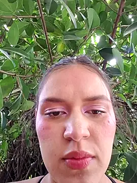Danni shy online show from 4, 8, 2026
