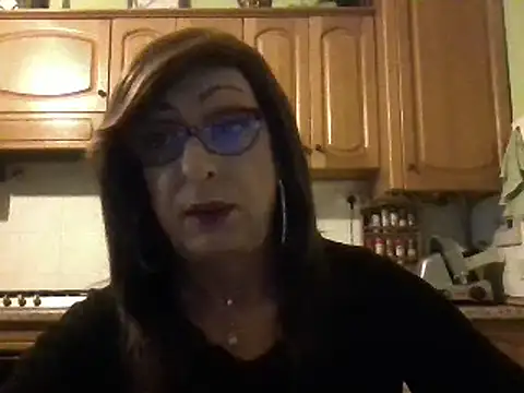 Snapshot of Tiabet chatting on 20, 3, 2025 Tiabet online show from 20, 3, 2025