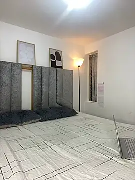 womantall99 online show from 31, 12, 2024