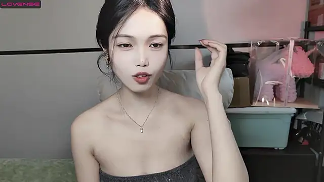 Snapshot of diandian-866 chatting on 24, 2, 2025 diandian-866 online show from 24, 2, 2025