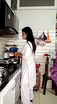 Best-Couple online show from 21, 1, 2025