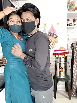 Best-Couple online show from 17, 2, 2025