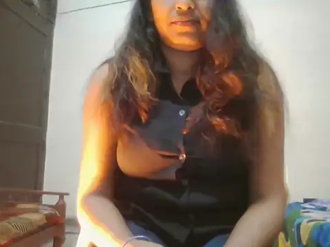 Snapshot of Hot-shanvi chatting on 7, 2, 2025 Hot-shanvi online show from 7, 2, 2025