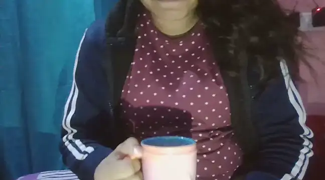 Snapshot of Hot-shanvi chatting on 26, 2, 2025 Hot-shanvi online show from 26, 2, 2025