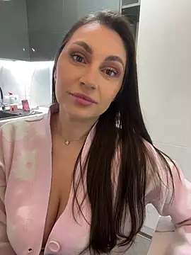 claraxjoyy online show from 10, 1, 2025