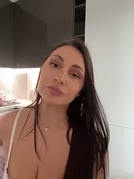 claraxjoyy online show from 10, 1, 2025