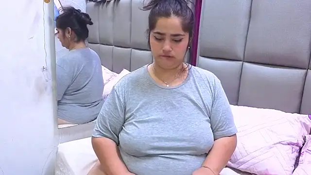 KRYSSTARITTER4 online show from 25, 6, 2026