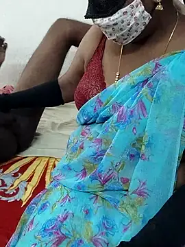 Snapshot of Rathi22 chatting on 9, 3, 2025 Rathi22 online show from 9, 3, 2025